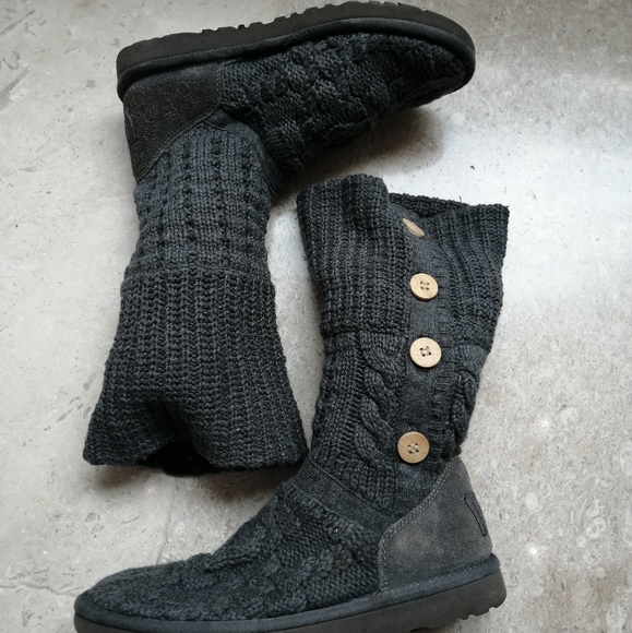 Ugg boots - Picture 3 of 10